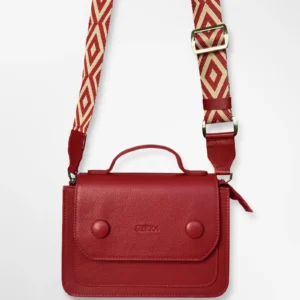 Cartera manos libres en cuero con cargadera tejida Bella rojo