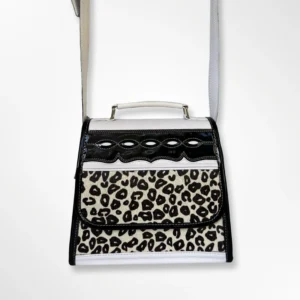 Cartera manos libres para dama en cuero animal print Tania blanco animal print 1