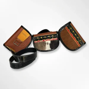 Riñonera tradicional con tapa tipo carriel antioqueño en cuero